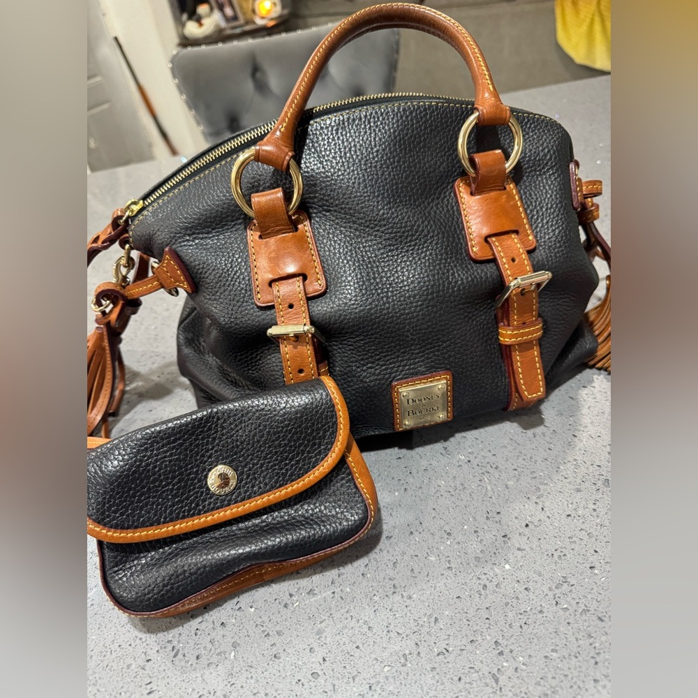 Dooney and Bourke Purse And Coin purse